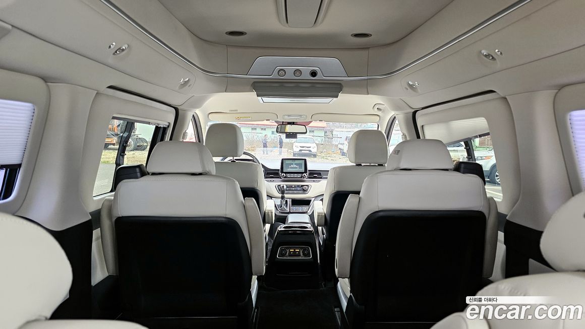 Hyundai Starex 2019