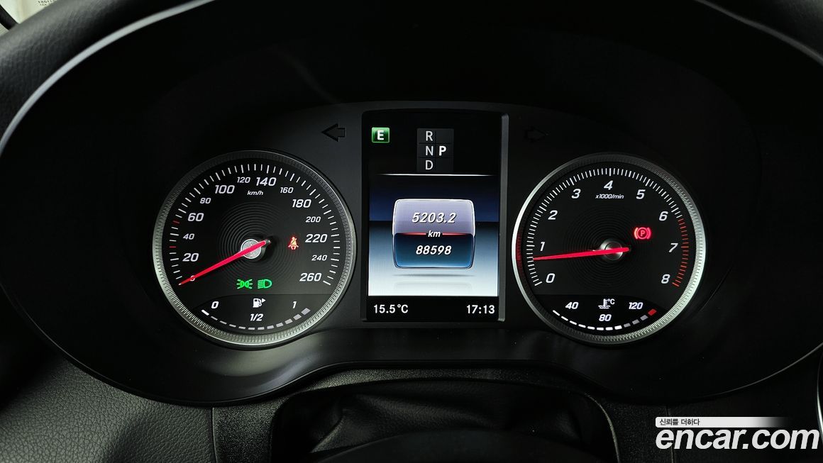 Mercedes-Benz GLC-Class 2019