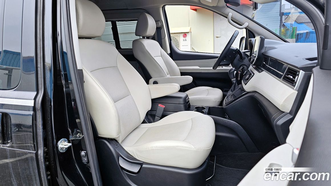 Hyundai Starex 2019