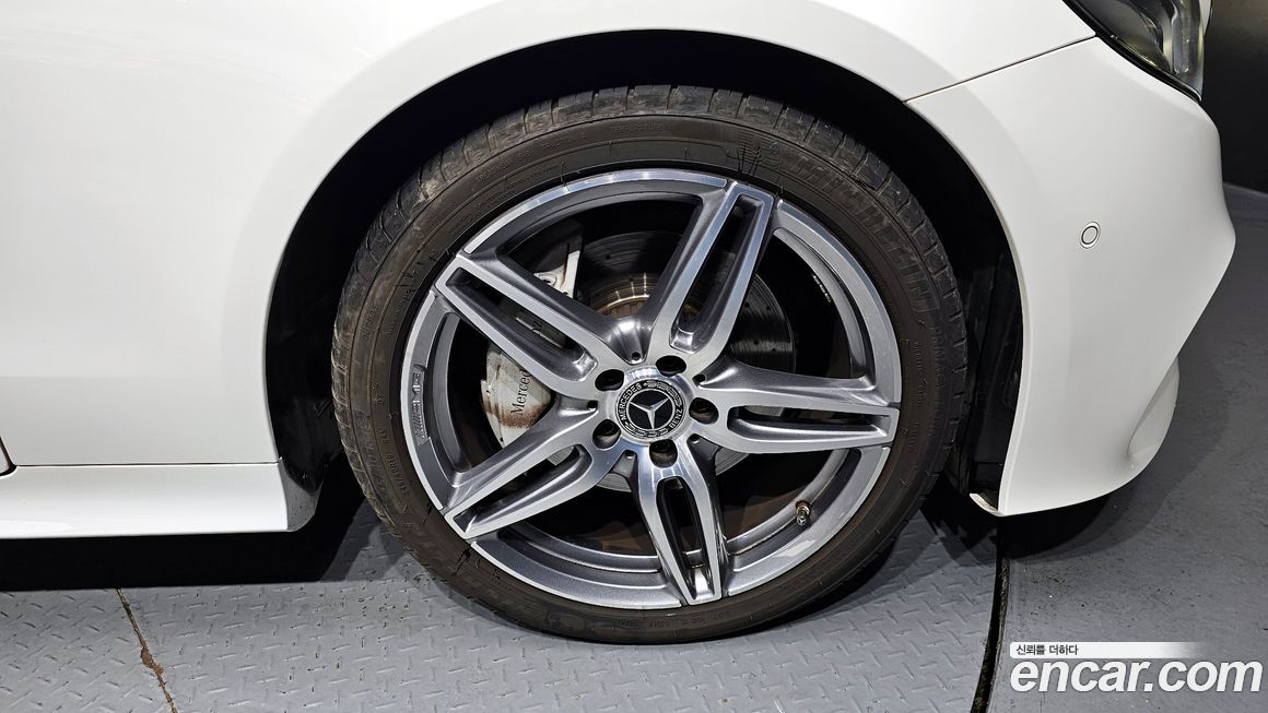 Mercedes-Benz E-Class 2019