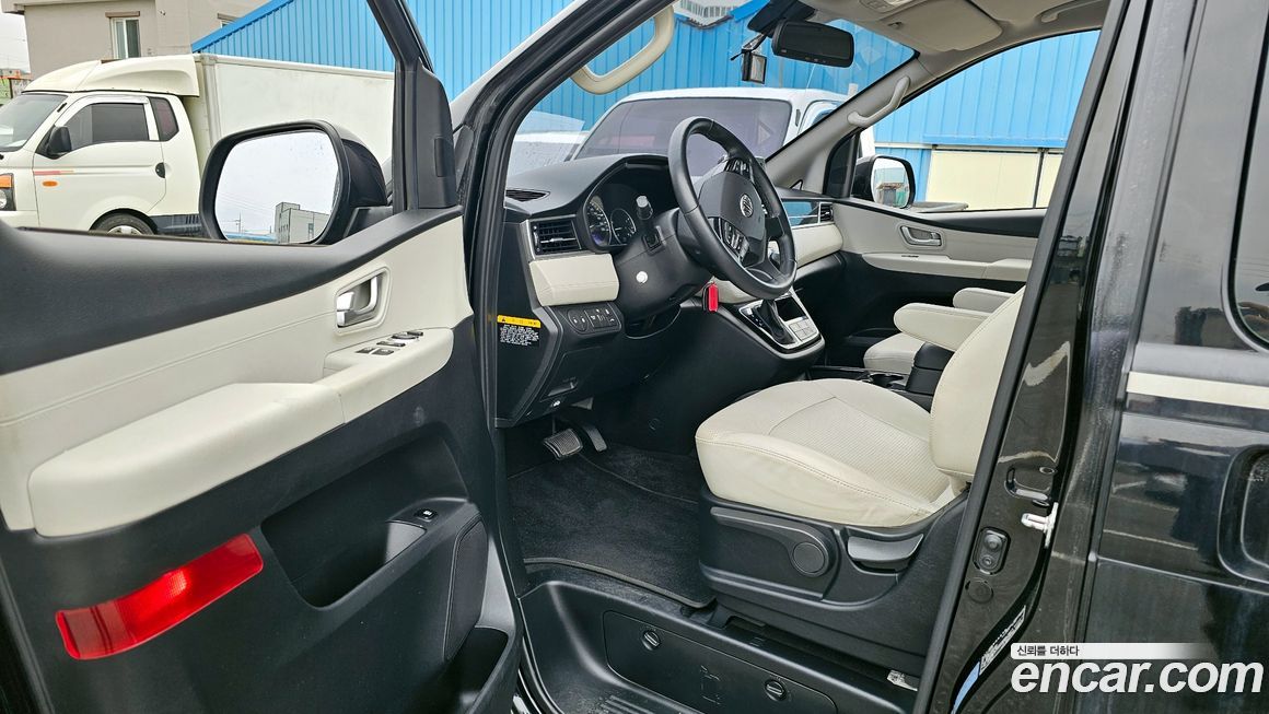 Hyundai Starex 2019