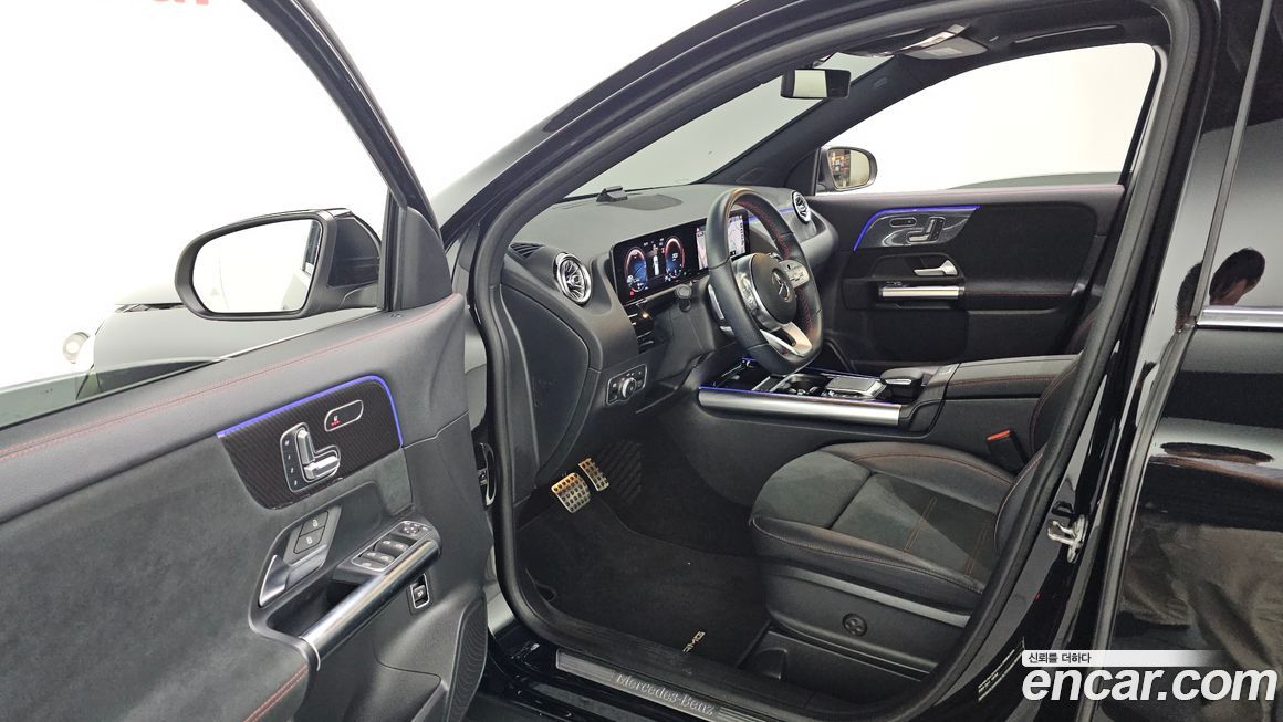 Mercedes-Benz GLA-Class 2020