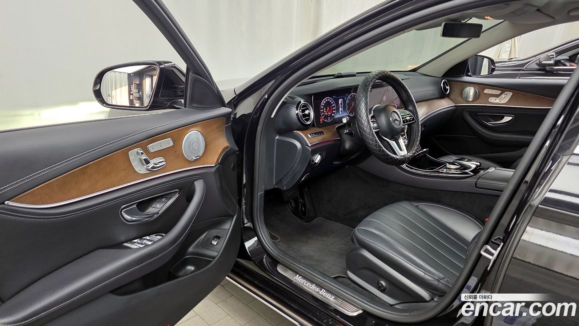 Mercedes-Benz E-Class 2019