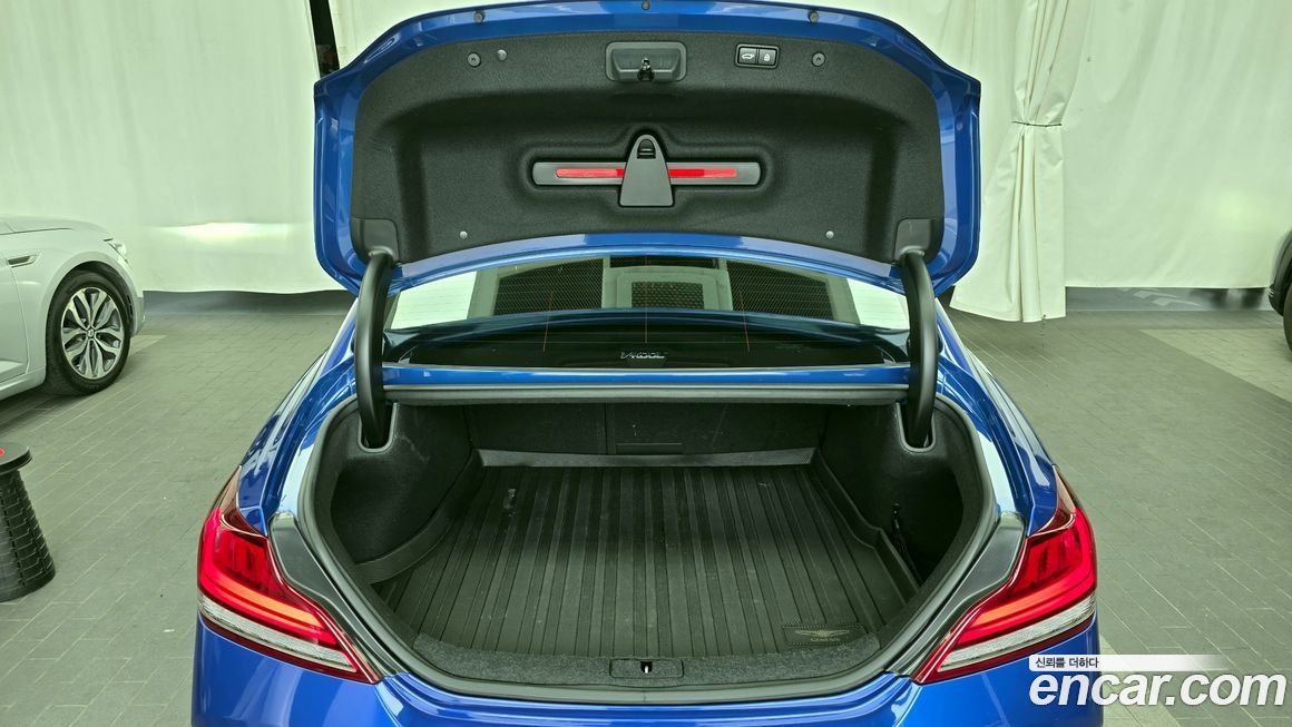 Genesis G70 2020