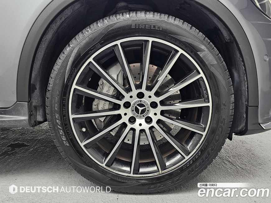 Mercedes-Benz GLC-Class 2017