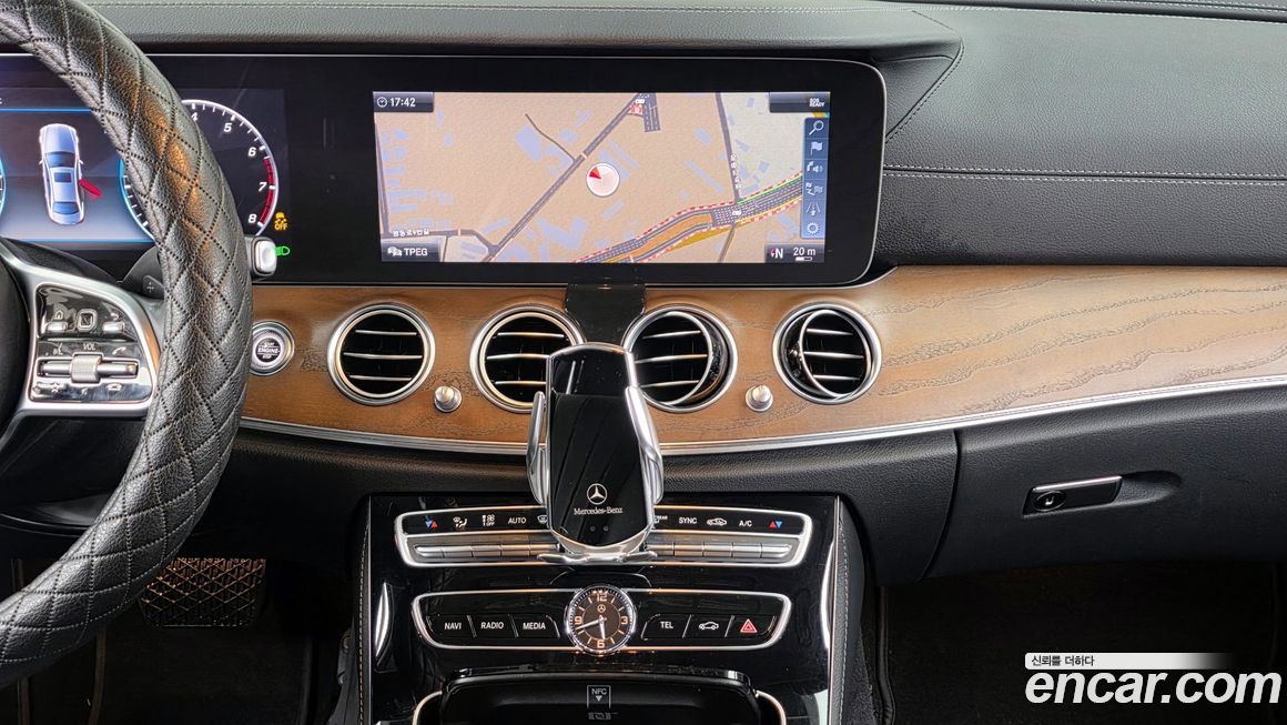 Mercedes-Benz E-Class 2019