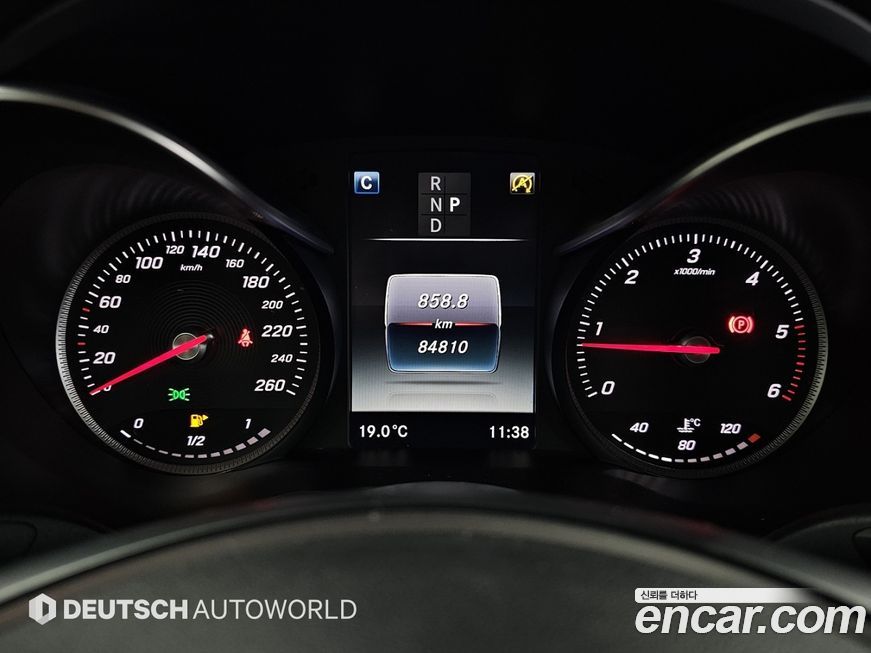 Mercedes-Benz GLC-Class 2017