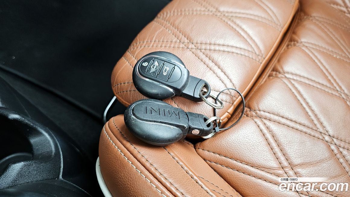 Mini Cooper Convertible 2022