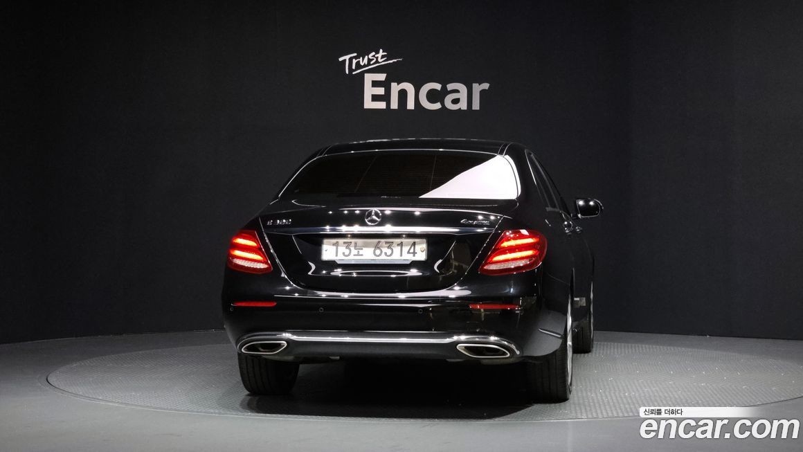 Mercedes-Benz E-Class 2019