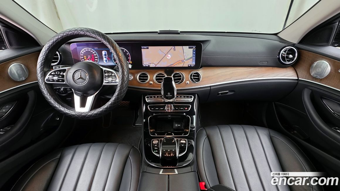 Mercedes-Benz E-Class 2019