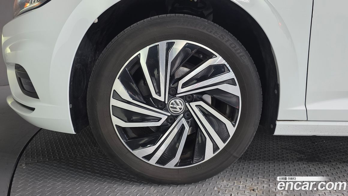 Volkswagen Jetta 2021