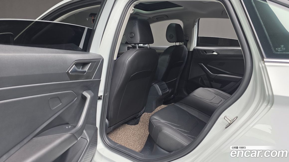 Volkswagen Jetta 2021