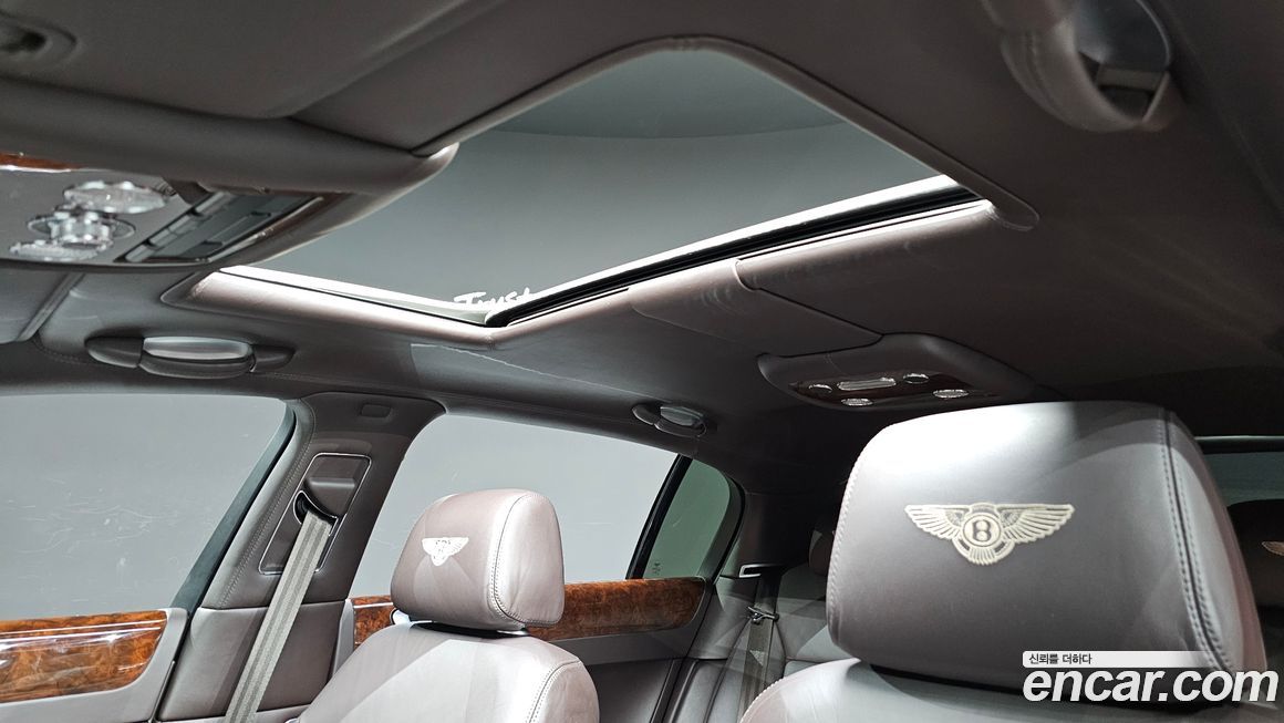 Bentley Flying Spur 2011