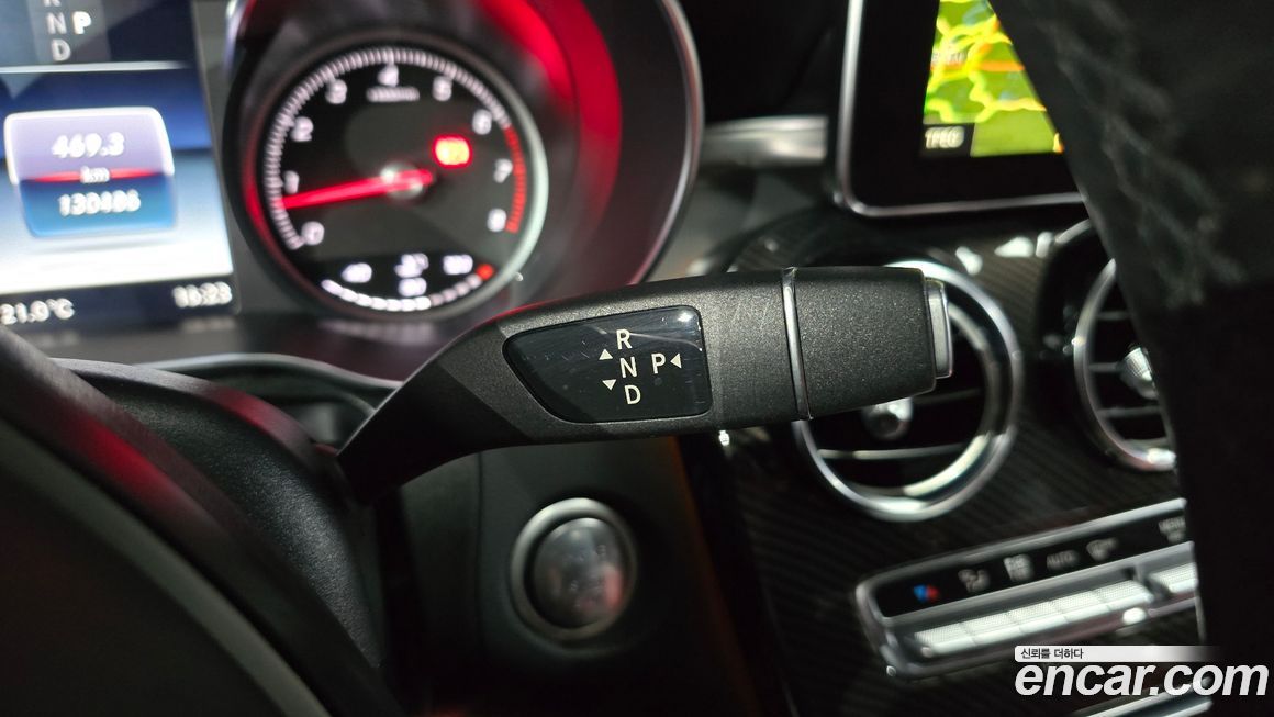 Mercedes-Benz GLC-Class 2019