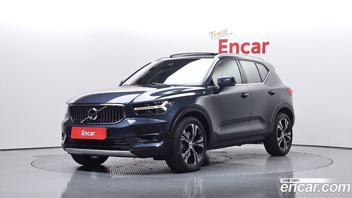 Volvo XC40 2021