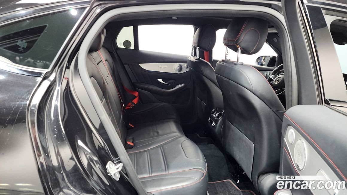 Mercedes-Benz GLC-Class 2019