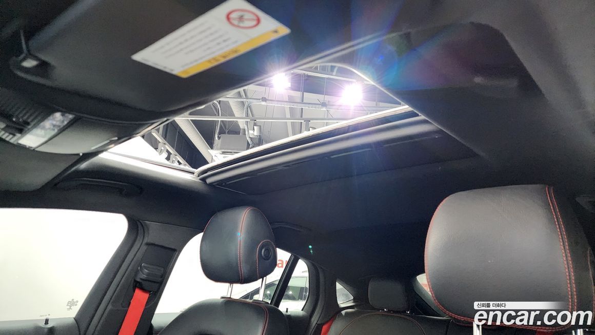 Mercedes-Benz GLC-Class 2019