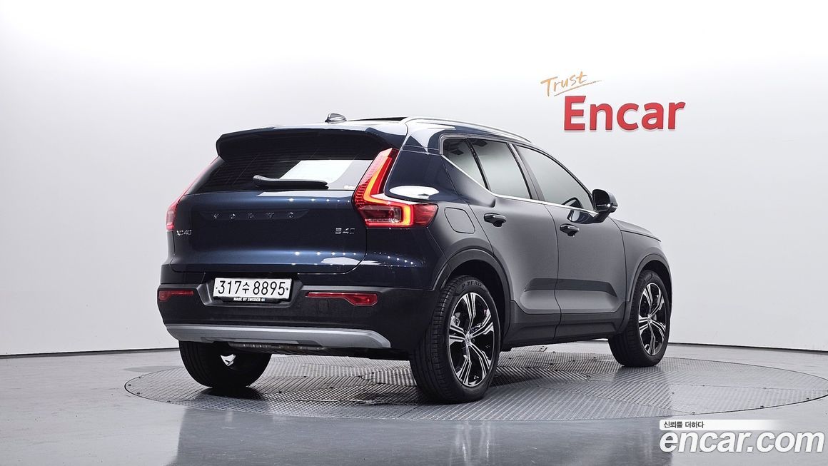 Volvo XC40 2021