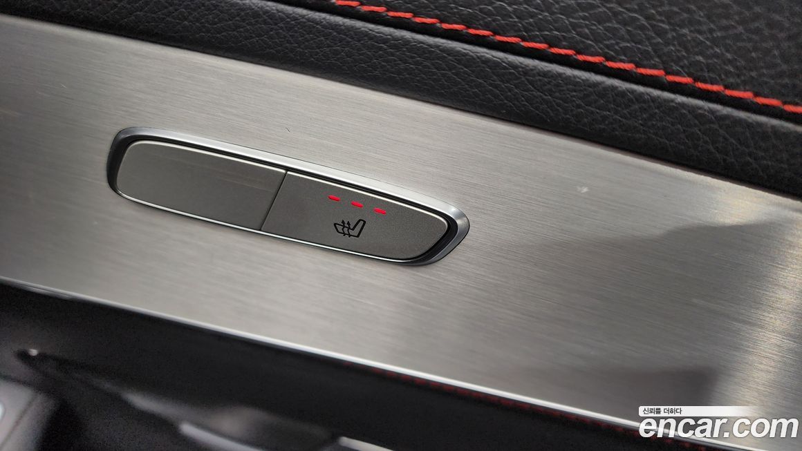 Mercedes-Benz GLC-Class 2019