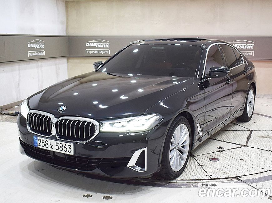 BMW 5-Series 2021