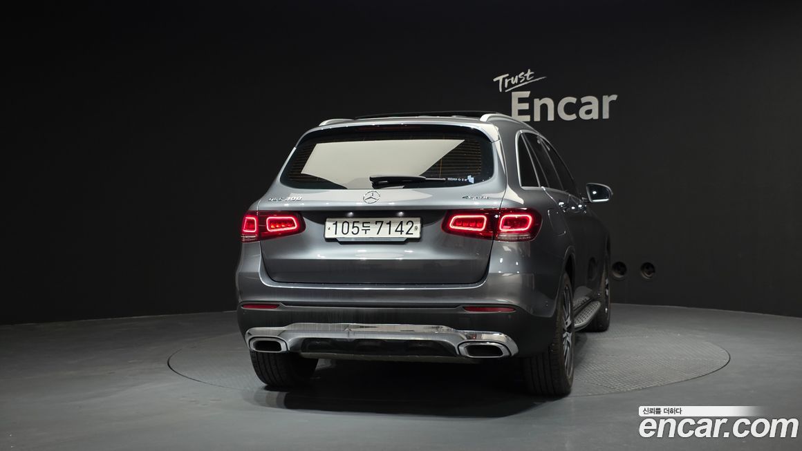 Mercedes-Benz GLC-Class 2020