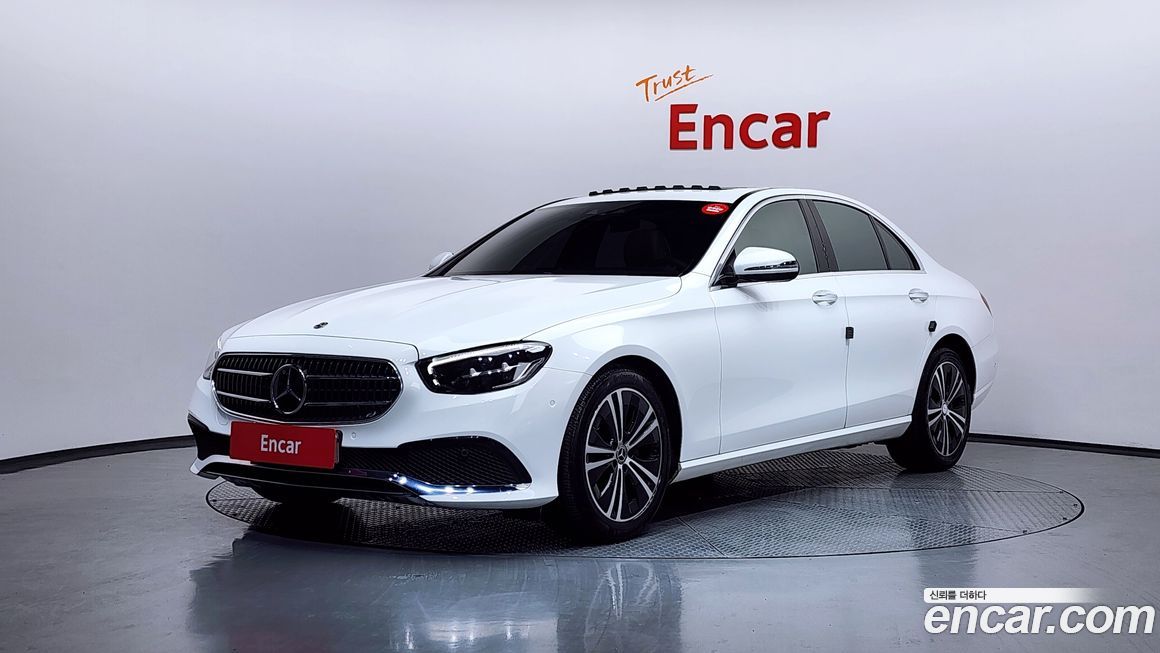 Mercedes-Benz E-Class 2021