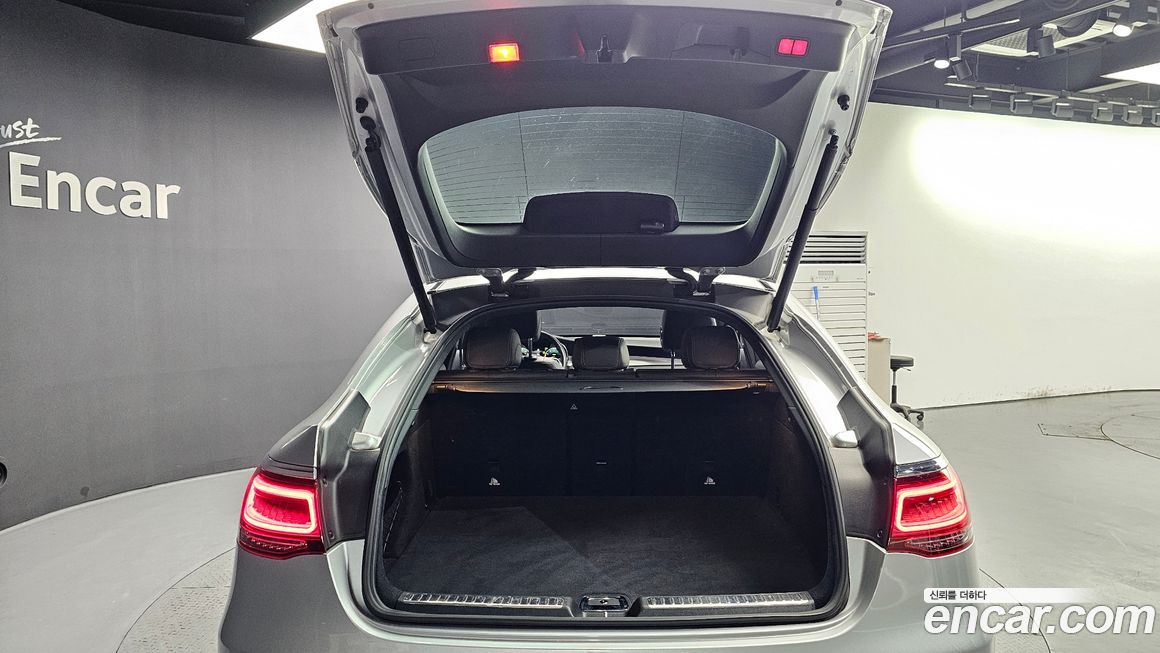 Mercedes-Benz GLC-Class 2020