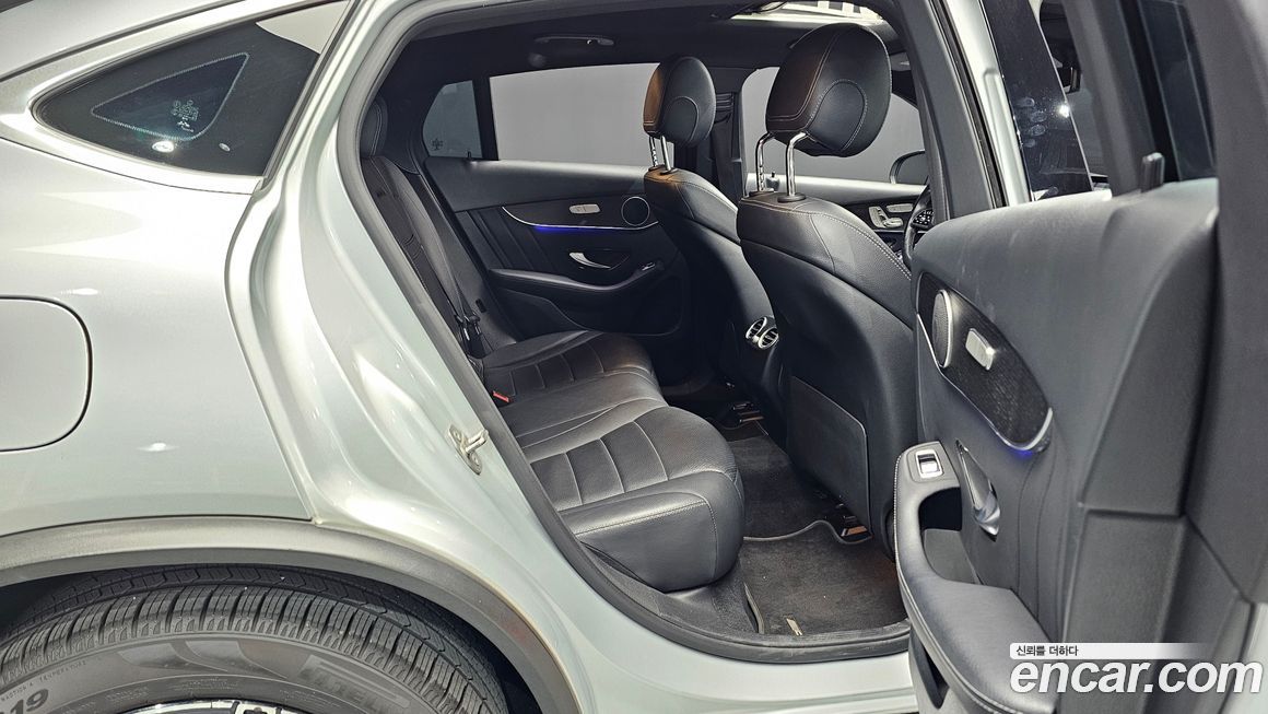 Mercedes-Benz GLC-Class 2020