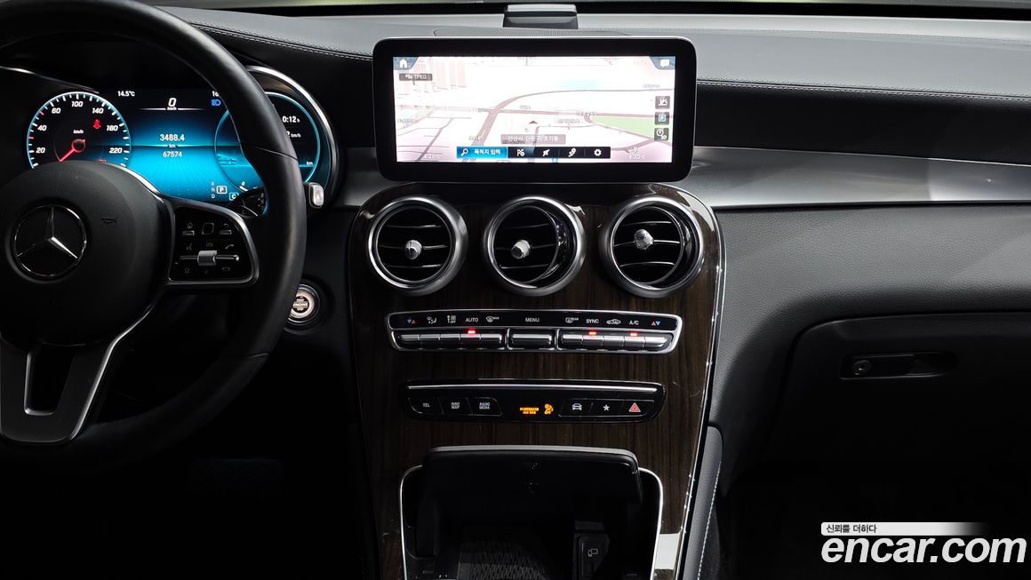 Mercedes-Benz GLC-Class 2020