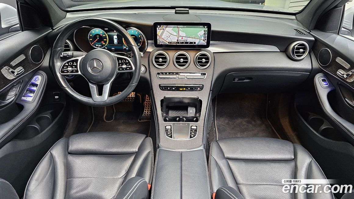 Mercedes-Benz GLC-Class 2020