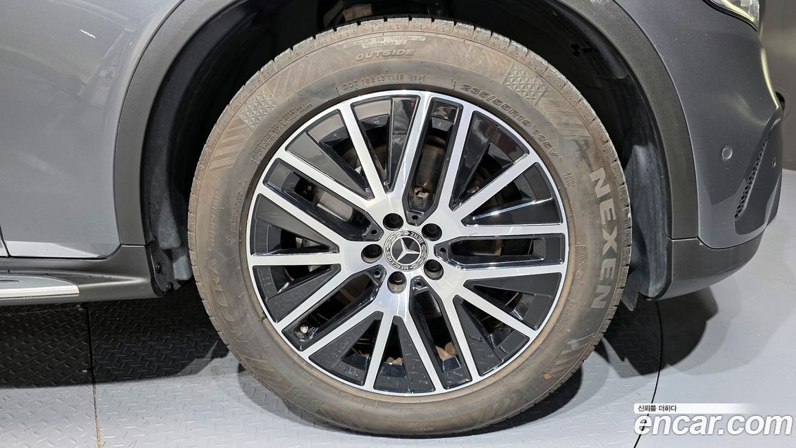 Mercedes-Benz GLC-Class 2020