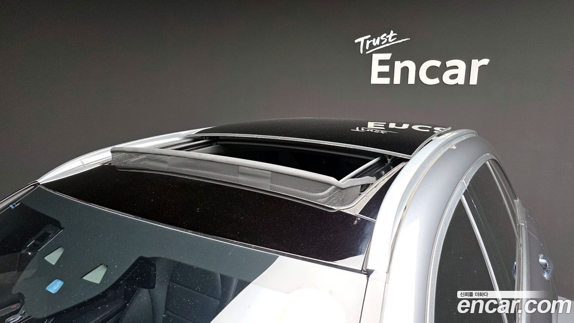 Mercedes-Benz GLC-Class 2020