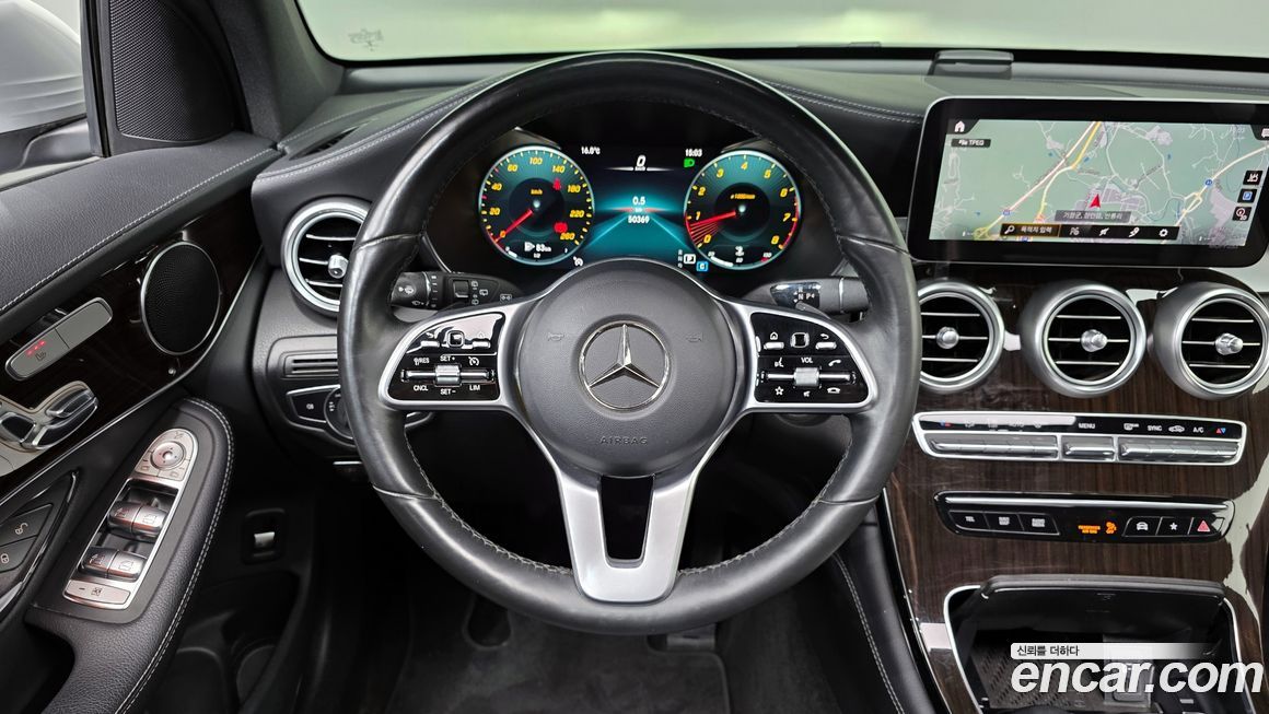 Mercedes-Benz GLC-Class 2020