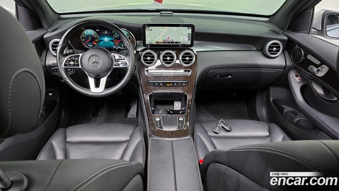 Mercedes-Benz GLC-Class 2020