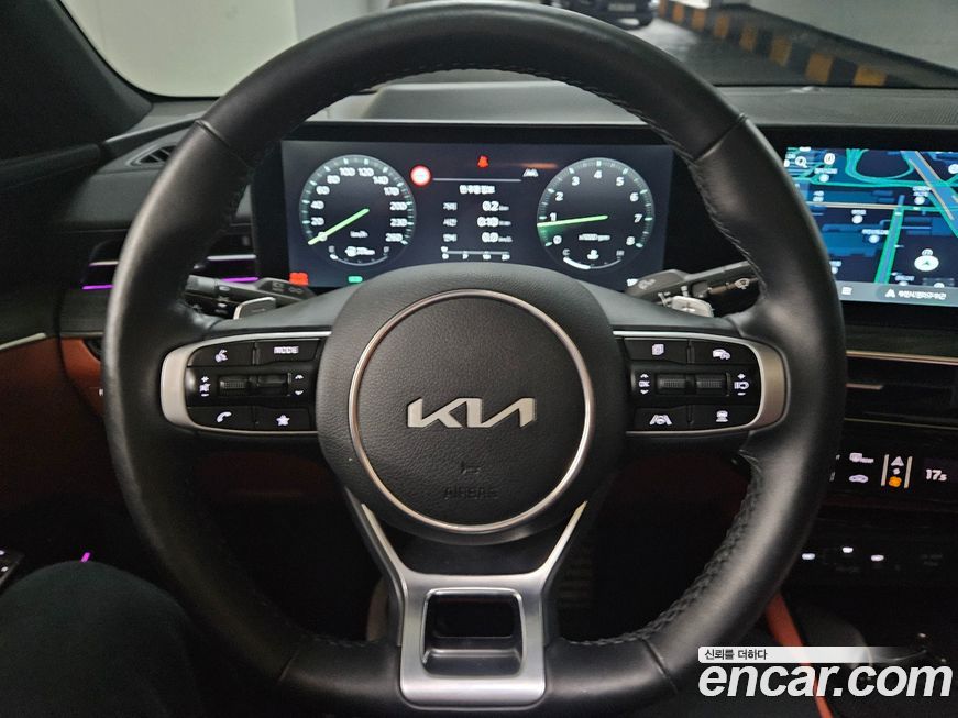 Kia K5 2025