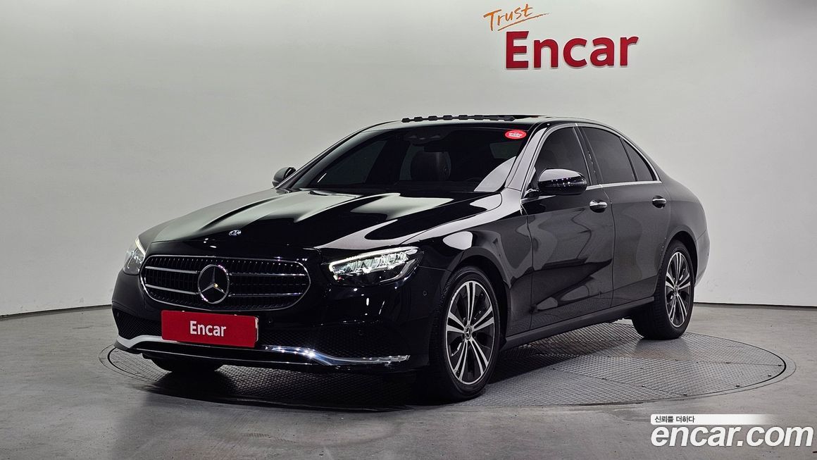 Mercedes-Benz E-Class 2021