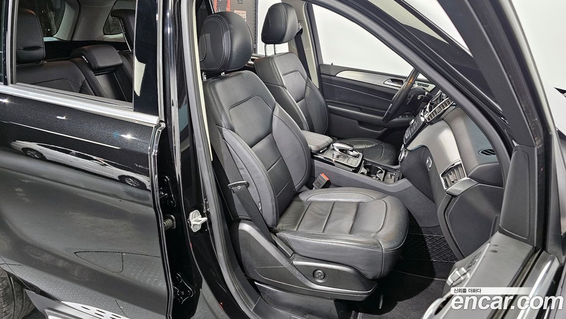 Mercedes-Benz GLE-Class 2018