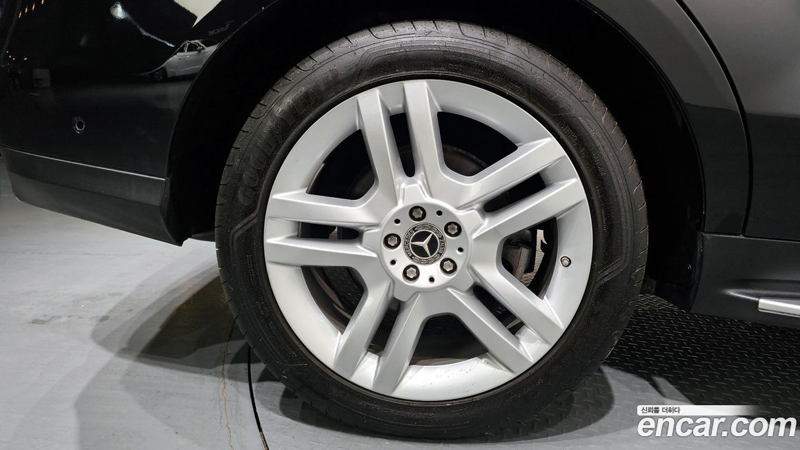 Mercedes-Benz GLE-Class 2018