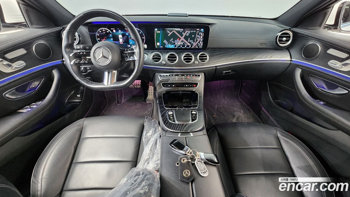 Mercedes-Benz E-Class 2021