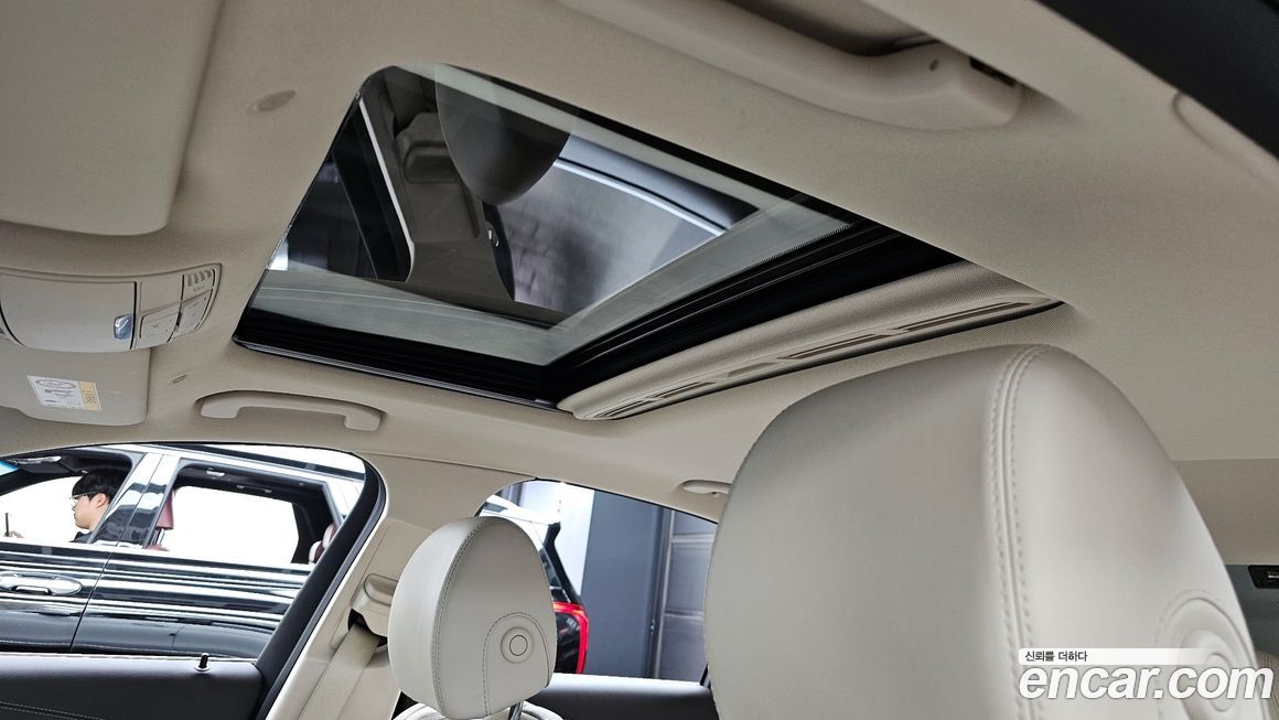 Mercedes-Benz E-Class 2020