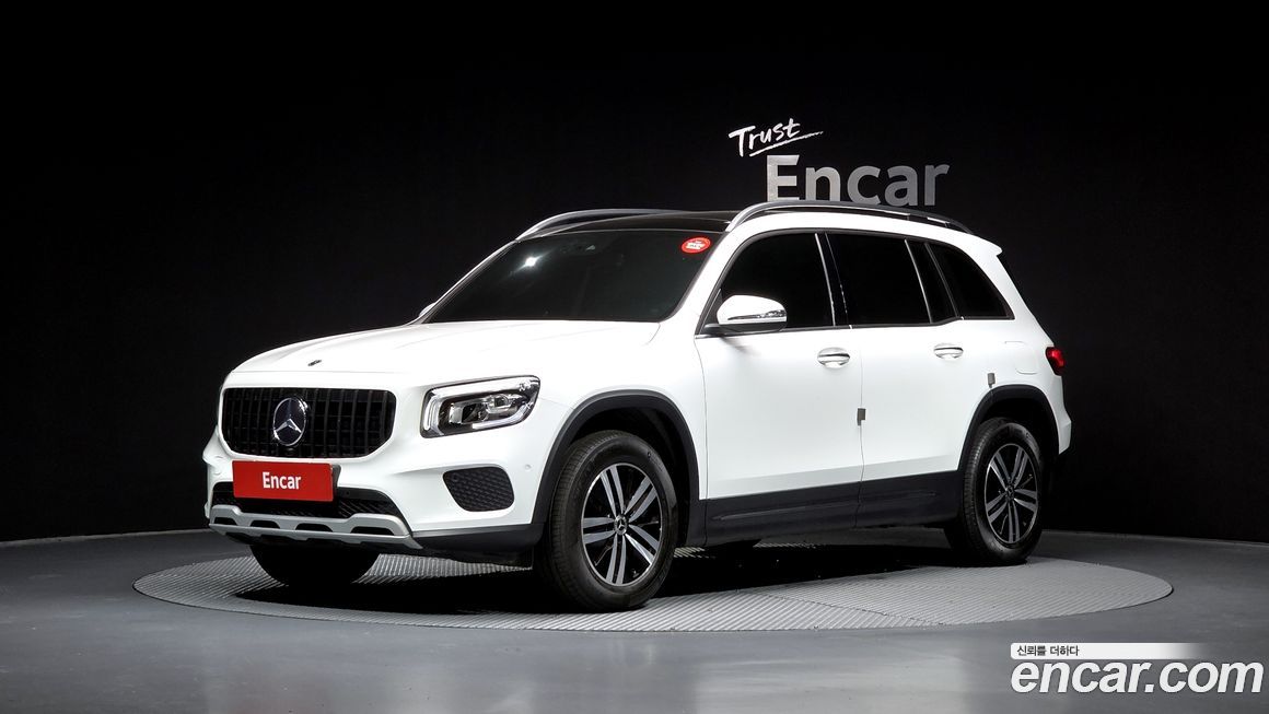 Mercedes-Benz GLB-Class 2021