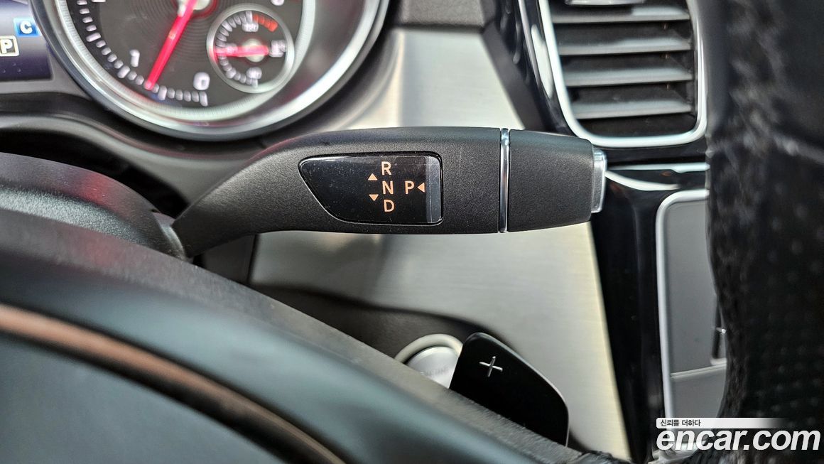 Mercedes-Benz GLE-Class 2018