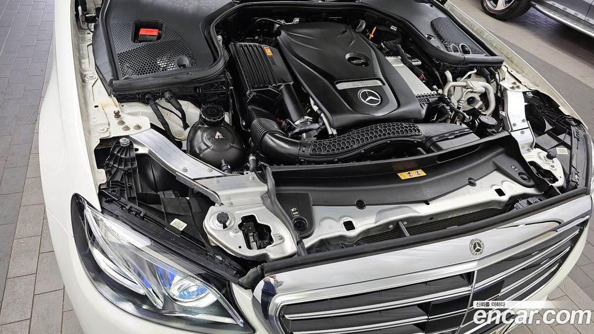 Mercedes-Benz E-Class 2020