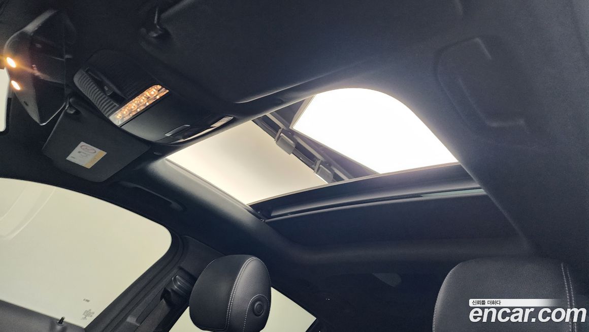 Mercedes-Benz GLC-Class 2021