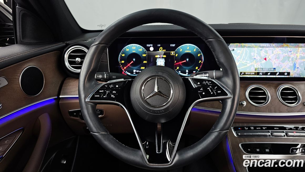 Mercedes-Benz E-Class 2023