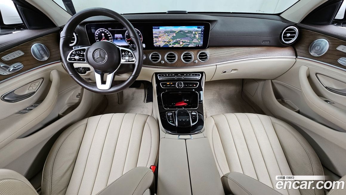 Mercedes-Benz E-Class 2020