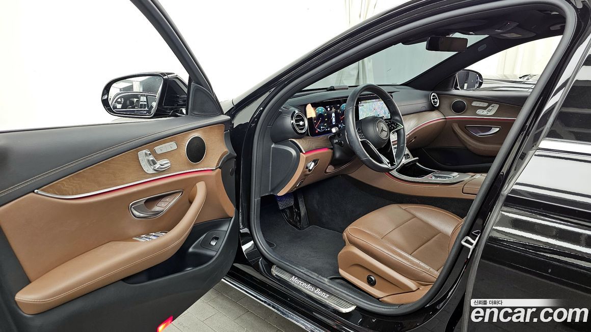 Mercedes-Benz E-Class 2023