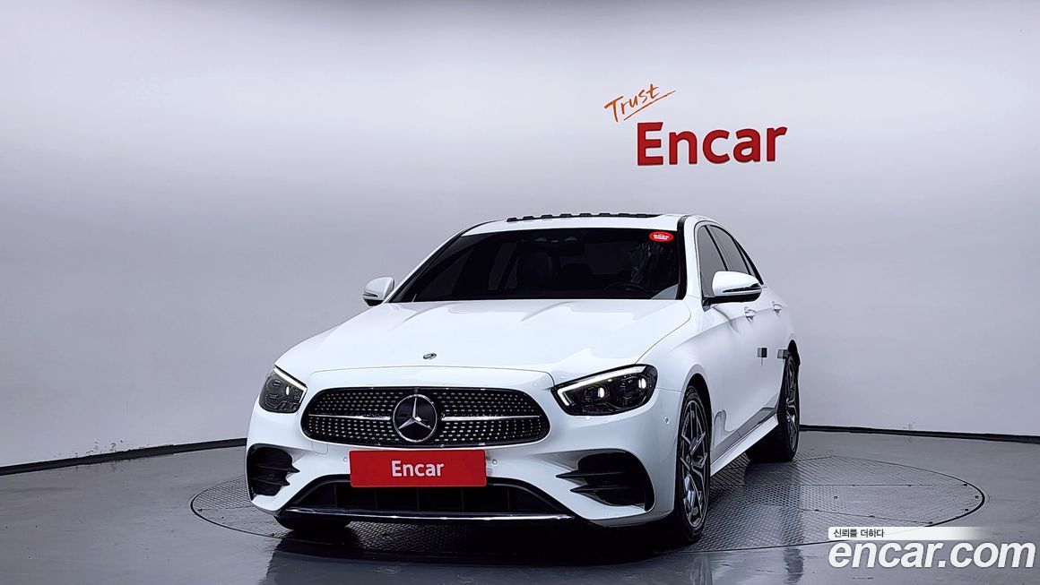 Mercedes-Benz E-Class 2021