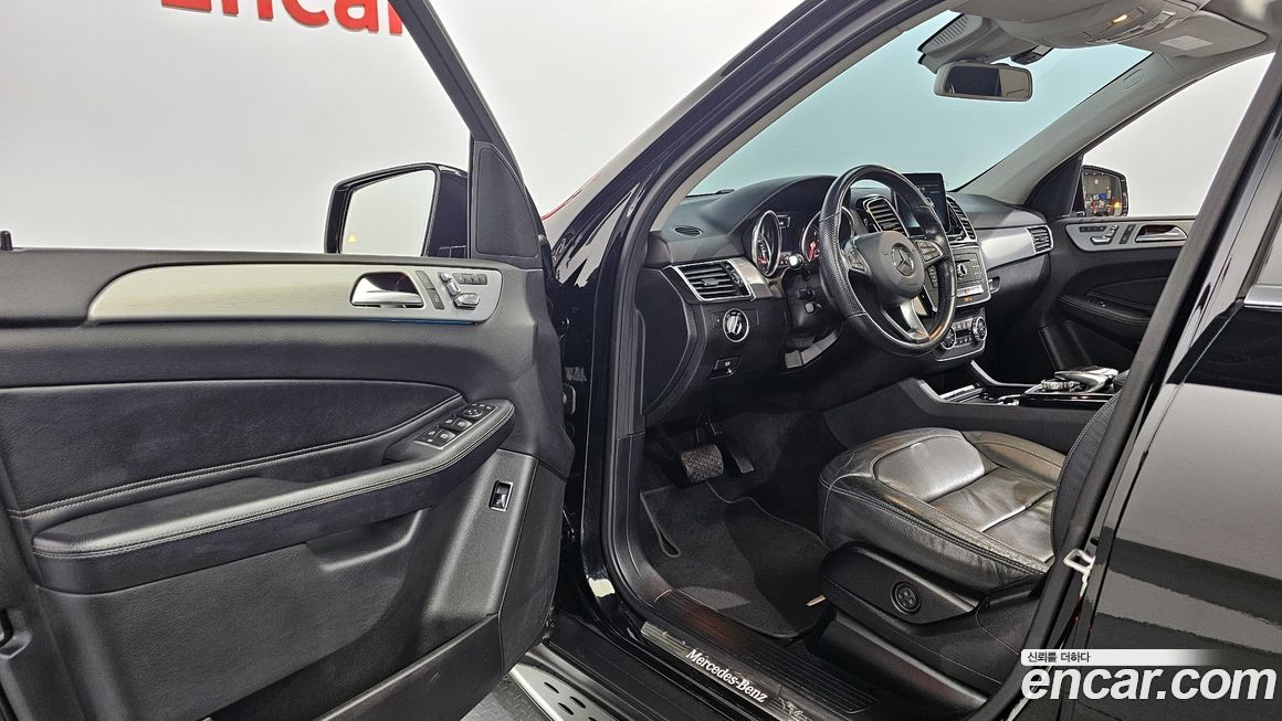 Mercedes-Benz GLE-Class 2018