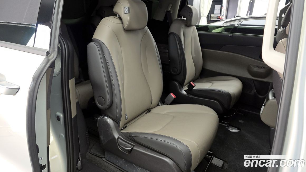Kia Canival 2025